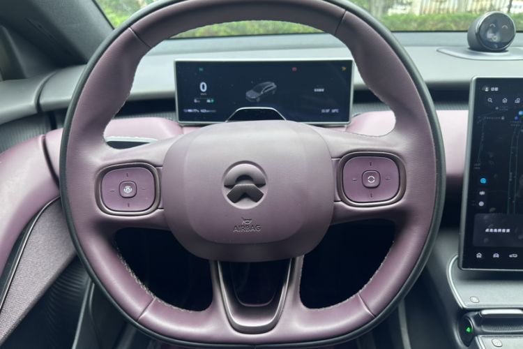 Used Nio ET5T 2024 75kWh Touring Interior 6