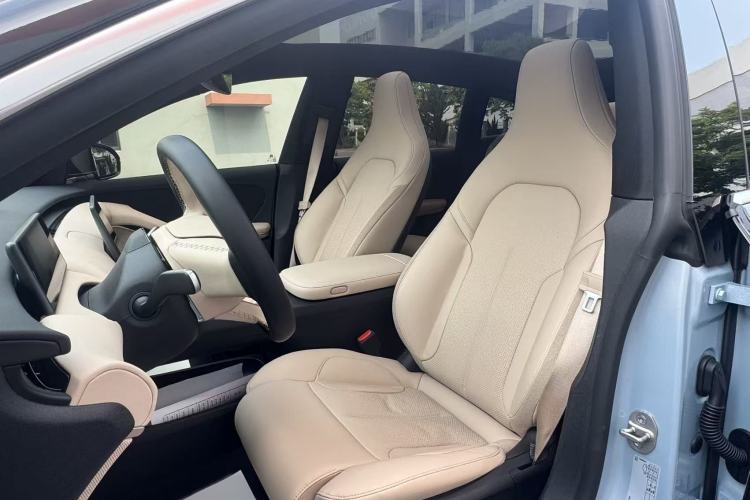 Used Nio ET5T 2024 75kWh Touring Interior 6