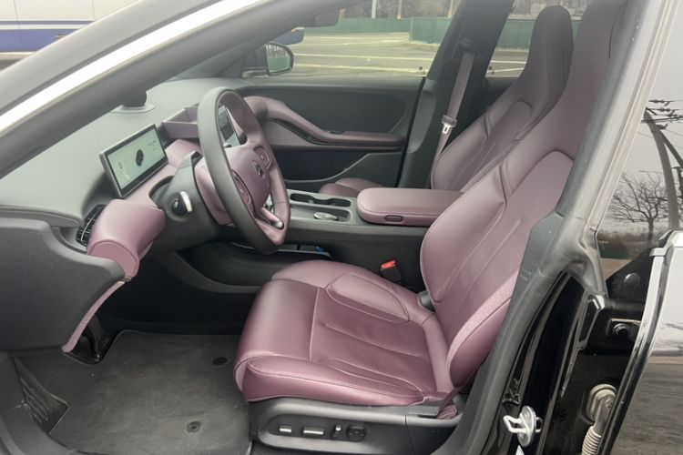 Used Nio ET5T 2024 75kWh Touring Interior 6