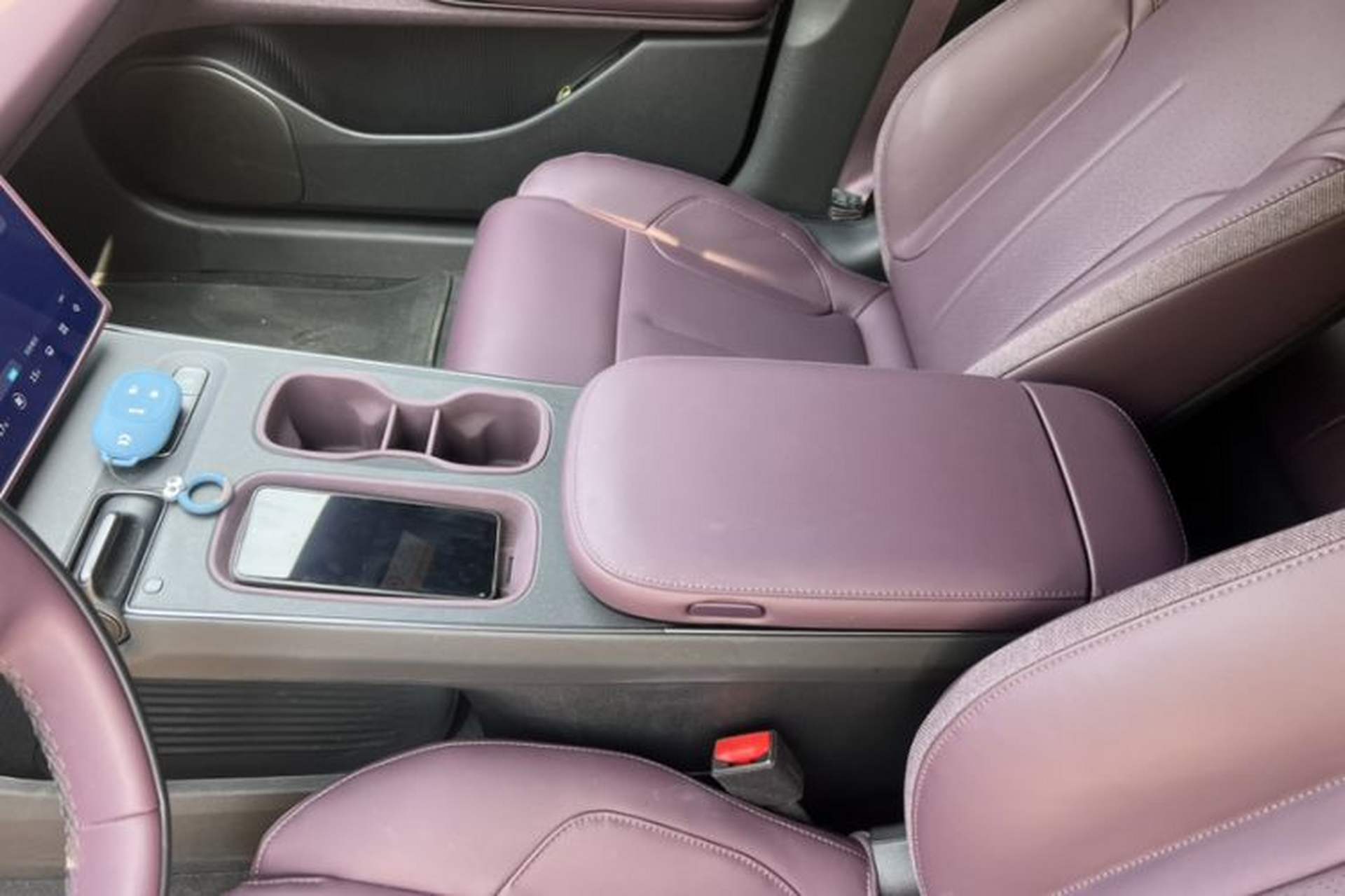 Used Nio ET5T 2024 75kWh Touring Interior 6
