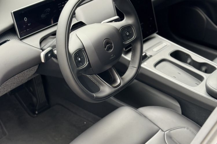 Used Nio ET5T 2024 75kWh Touring Interior 7