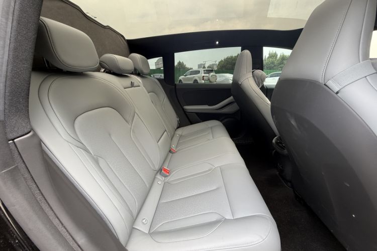 Used Nio ET5T 2024 75kWh Touring Interior 9