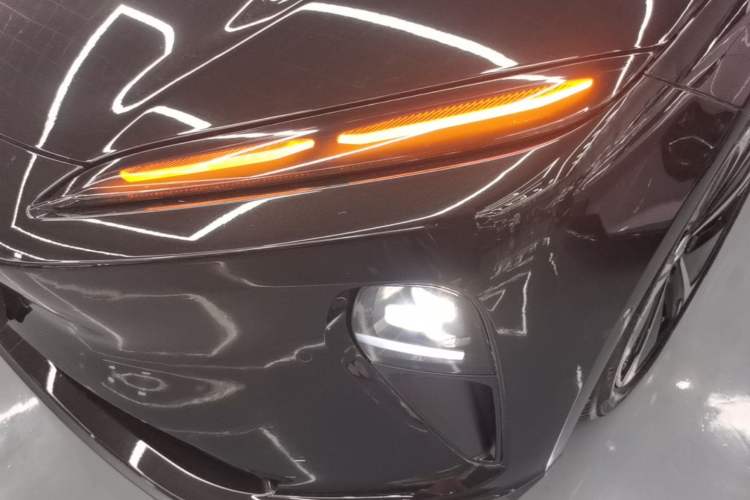 Used Nio ET5T 2024 75kWh Touring Left Front Headlight