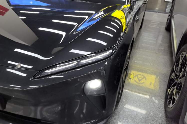 Used Nio ET5T 2024 75kWh Touring Left Front Headlight