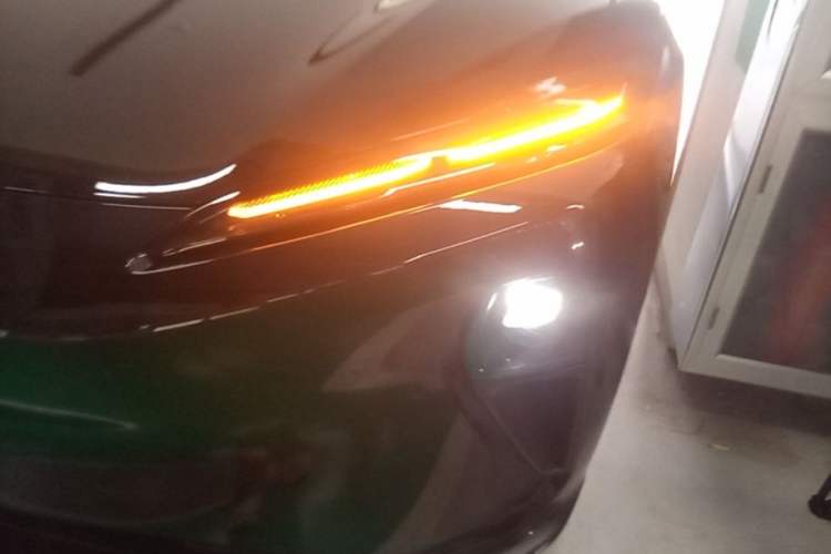 Used Nio ET5T 2024 75kWh Touring Left Front Headlight