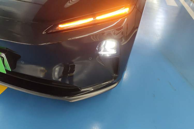 Used Nio ET5T 2024 75kWh Touring Left Front Headlight