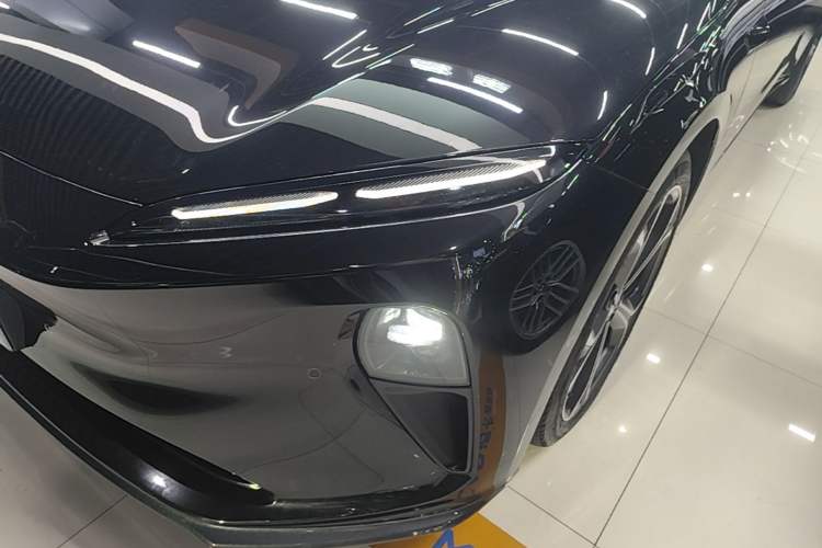 Used Nio ET5T 2024 75kWh Touring Left Front Headlight