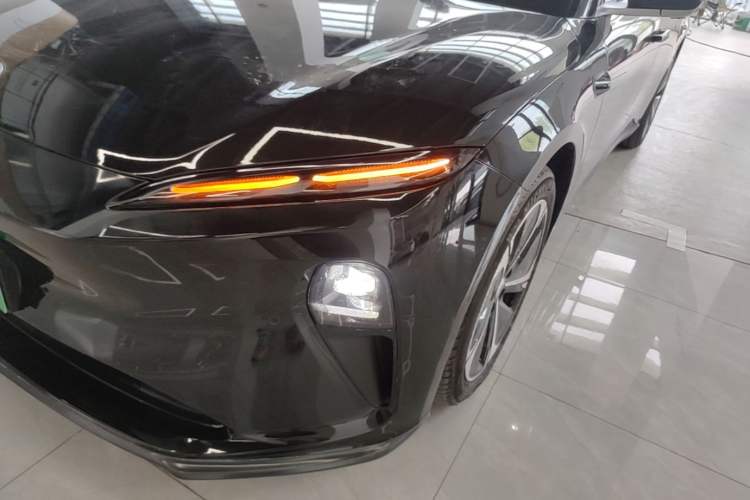 Used Nio ET5T 2024 75kWh Touring Left Front Headlight