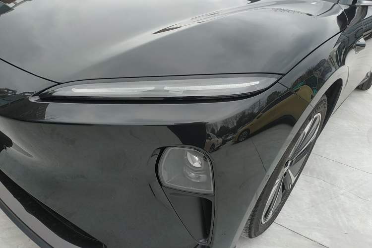 Used Nio ET5T 2024 75kWh Touring Left Front Headlight