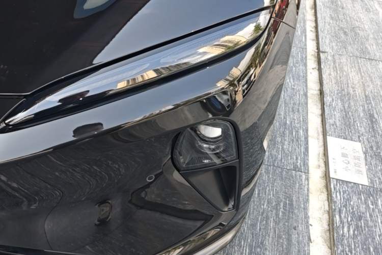 Used Nio ET5T 2024 75kWh Touring Left Front Headlight