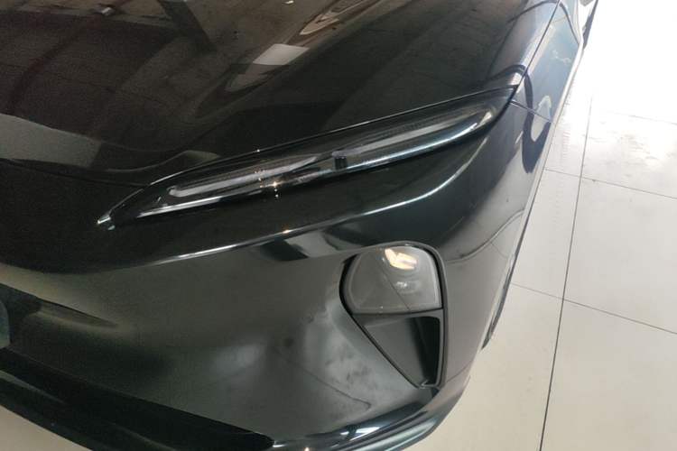 Used Nio ET5T 2024 75kWh Touring Left Front Headlight