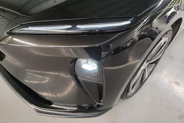 Used Nio ET5T 2024 75kWh Touring Left Front Headlight