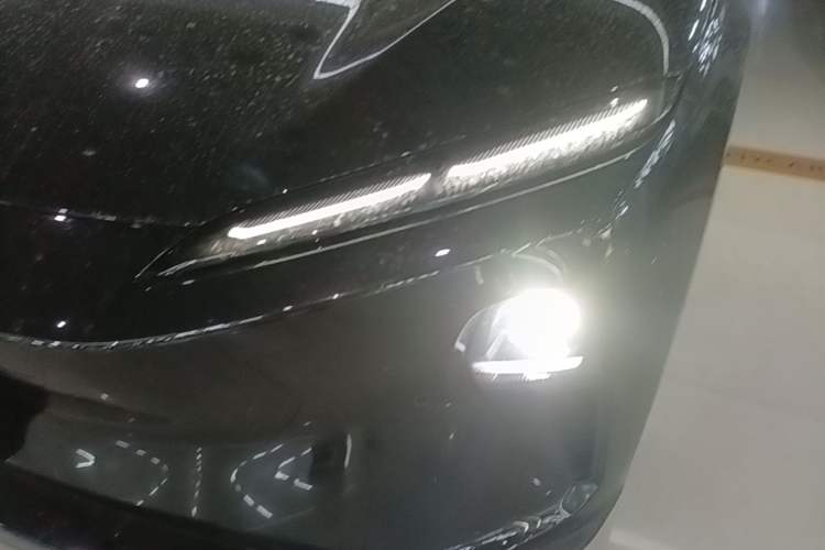 Used Nio ET5T 2024 75kWh Touring Left Front Headlight