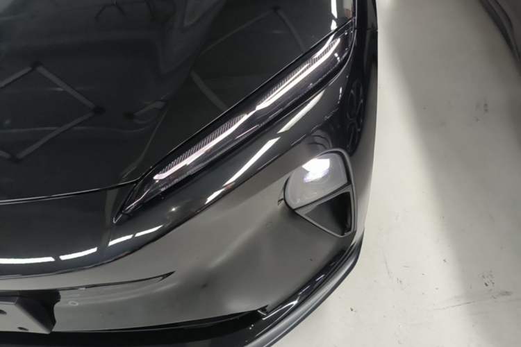 Used Nio ET5T 2024 75kWh Touring Left Front Headlight
