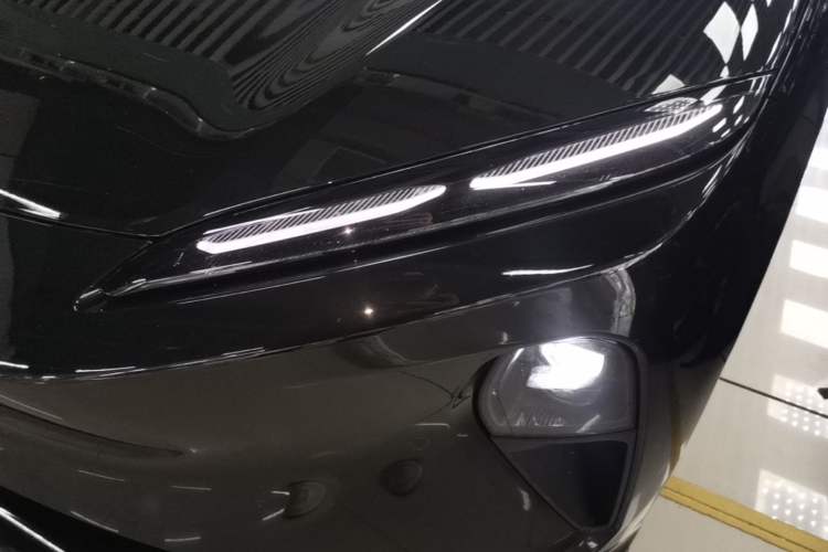 Used Nio ET5T 2024 75kWh Touring Left Front Headlight