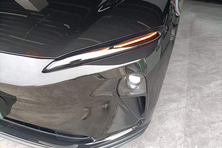 Used Nio ET5T 2024 75kWh Touring Left Front Headlight