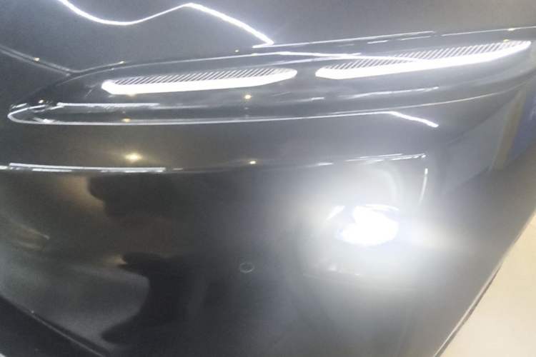 Used Nio ET5T 2024 75kWh Touring Left Front Headlight