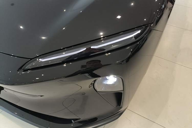 Used Nio ET5T 2024 75kWh Touring Left Front Headlight