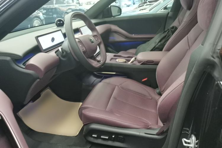Used Nio ET5T 2024 75kWh Touring Left Front Seat
