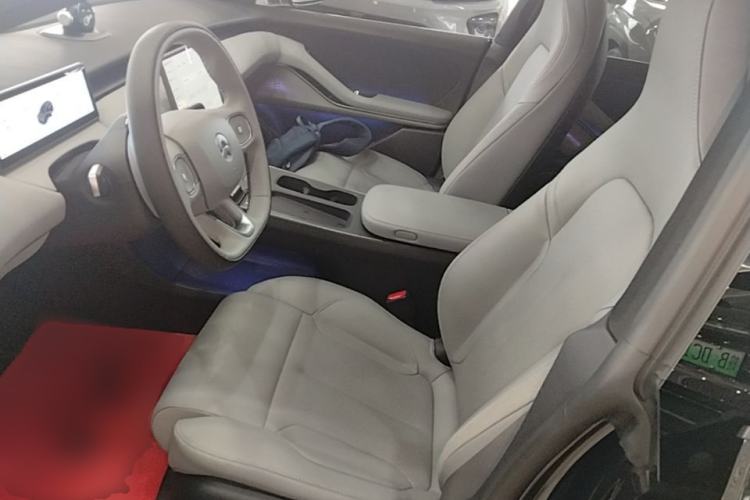 Used Nio ET5T 2024 75kWh Touring Left Front Seat
