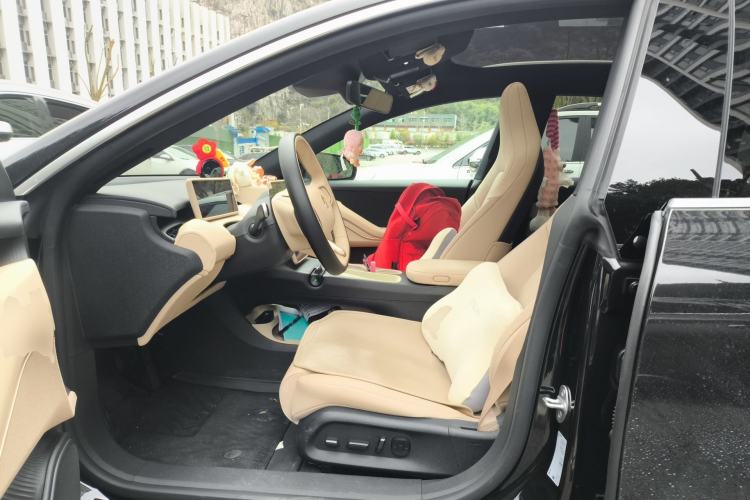 Used Nio ET5T 2024 75kWh Touring Left Front Seat