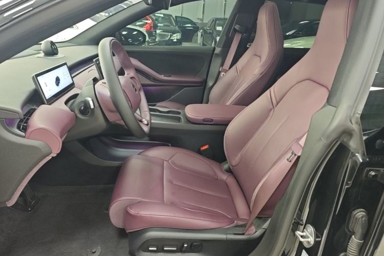 Used Nio ET5T 2024 75kWh Touring Left Front Seat