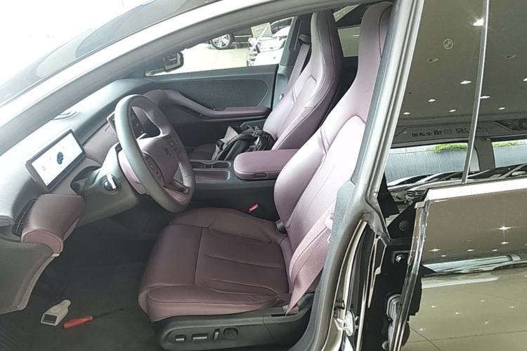 Used Nio ET5T 2024 75kWh Touring Left Front Seat