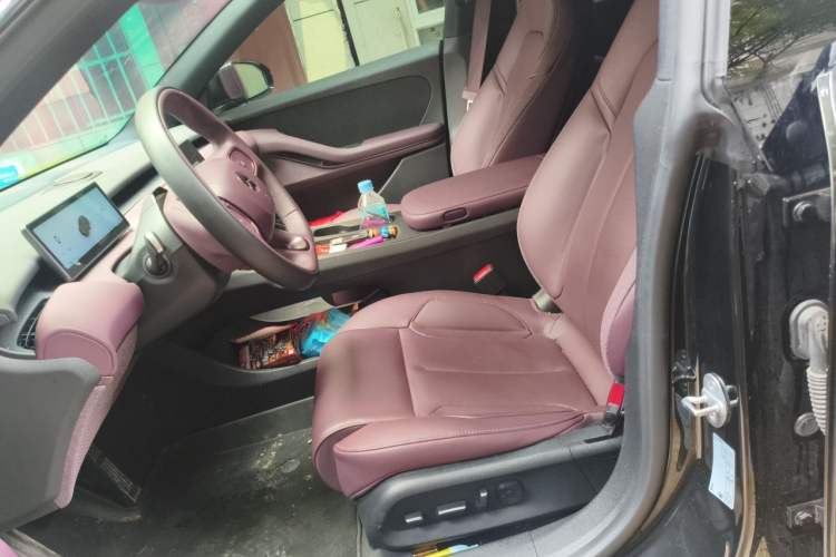 Used Nio ET5T 2024 75kWh Touring Left Front Seat