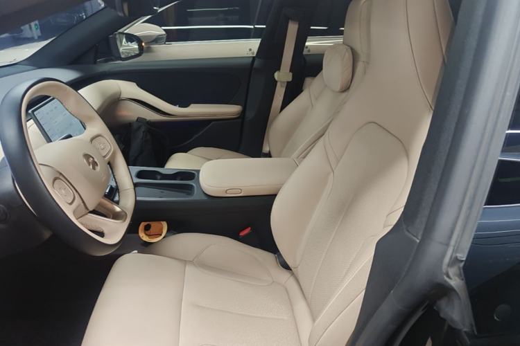 Used Nio ET5T 2024 75kWh Touring Left Front Seat