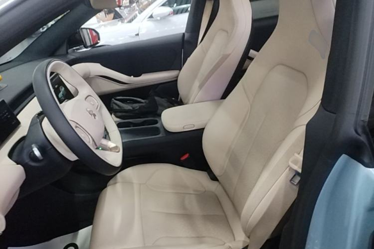 Used Nio ET5T 2024 75kWh Touring Left Front Seat