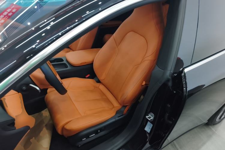 Used Nio ET5T 2024 75kWh Touring Left Front Seat