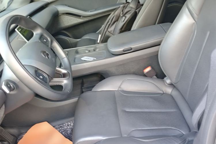 Used Nio ET5T 2024 75kWh Touring Left Front Seat
