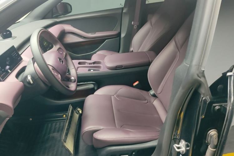 Used Nio ET5T 2024 75kWh Touring Left Front Seat