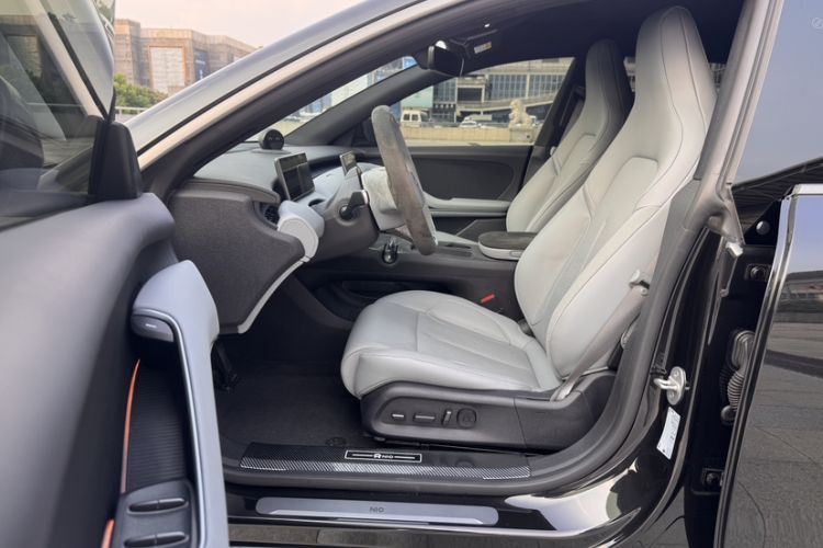 Used Nio ET5T 2024 75kWh Touring Left Front Seat