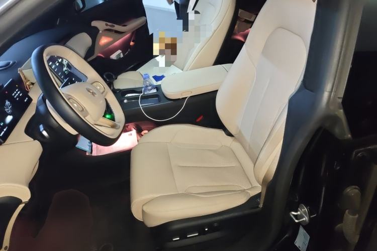 Used Nio ET5T 2024 75kWh Touring Left Front Seat
