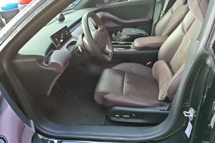 Used Nio ET5T 2024 75kWh Touring Left Front Seat