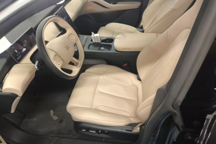 Used Nio ET5T 2024 75kWh Touring Left Front Seat