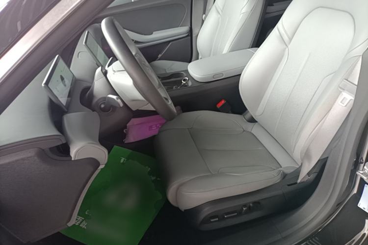Used Nio ET5T 2024 75kWh Touring Left Front Seat