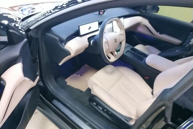 Used Nio ET5T 2024 75kWh Touring Left Front Seat
