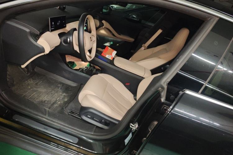 Used Nio ET5T 2024 75kWh Touring Left Front Seat