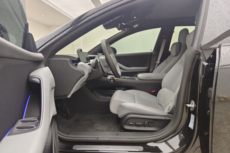 Used Nio ET5T 2024 75kWh Touring Left Front Seat