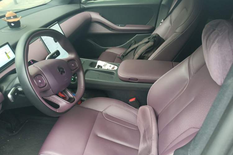 Used Nio ET5T 2024 75kWh Touring Left Front Seat