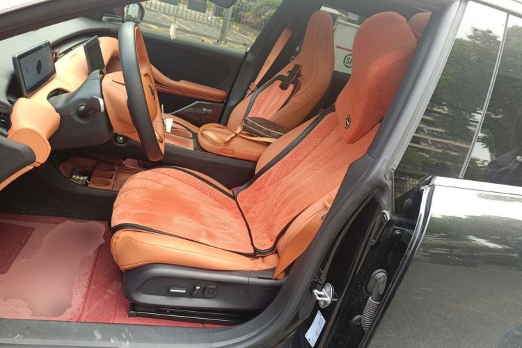 Used Nio ET5T 2024 75kWh Touring Left Front Seat