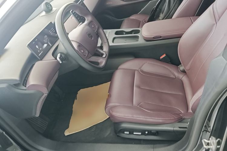 Used Nio ET5T 2024 75kWh Touring Left Front Seat