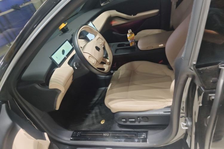 Used Nio ET5T 2024 75kWh Touring Left Front Seat