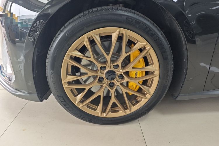 Used Nio ET5T 2024 75kWh Touring Left Front Wheel Hub