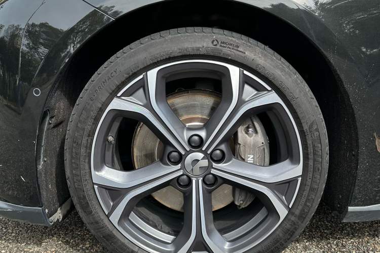 Used Nio ET5T 2024 75kWh Touring Left Front Wheel Hub