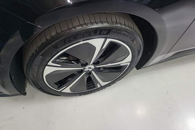 Used Nio ET5T 2024 75kWh Touring Left Front Wheel Hub