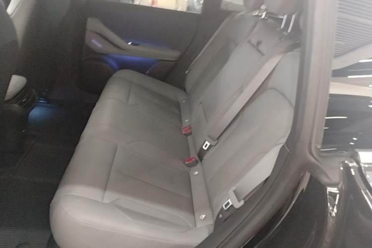 Used Nio ET5T 2024 75kWh Touring Left Rear Seat