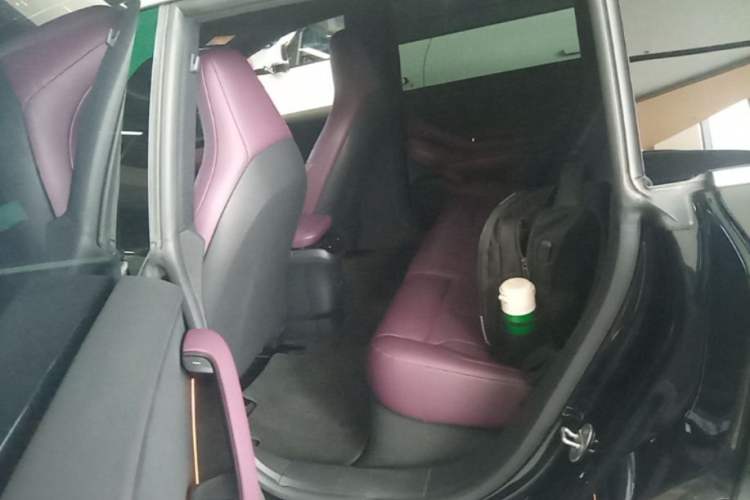 Used Nio ET5T 2024 75kWh Touring Left Rear Seat